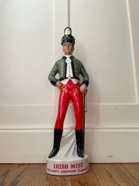 Vintage Irish Mist Liquor Decanter Figurine Soldier 17.5” Barware